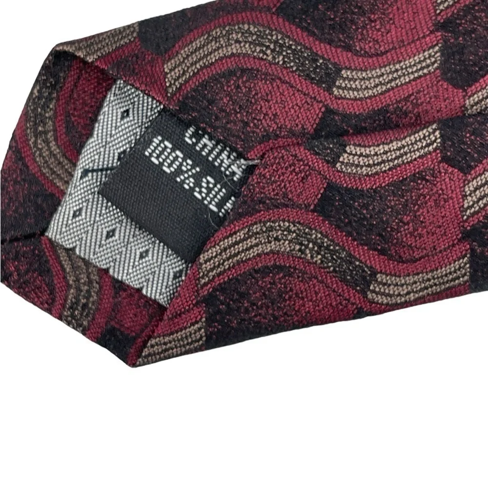 Platinum Designs silk tie 59”